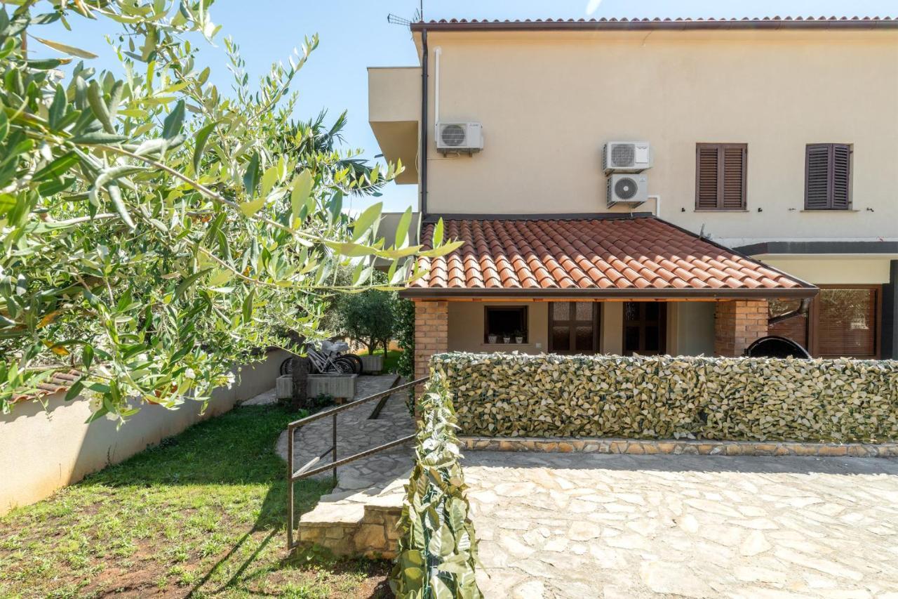 Apartments Nono Poreč Exterior foto