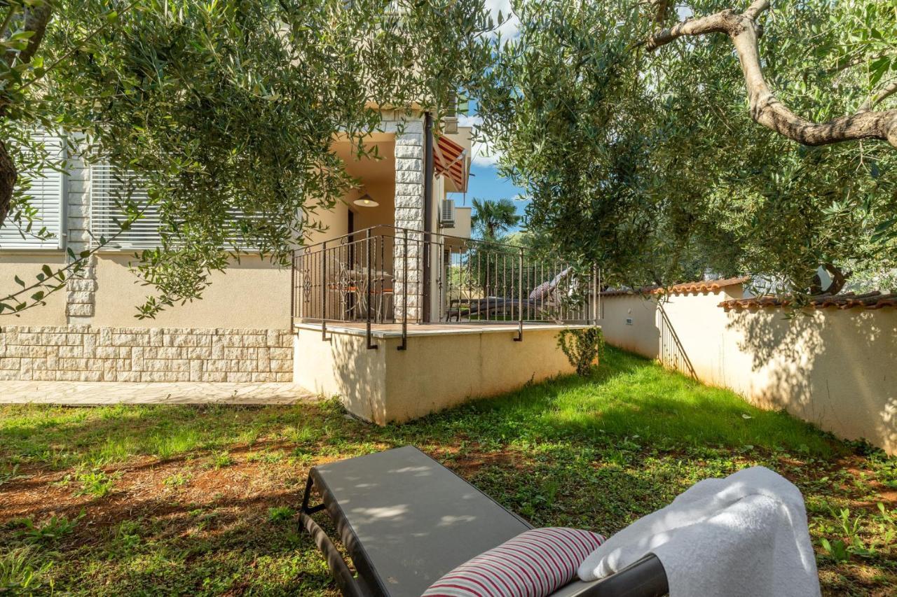 Apartments Nono Poreč Exterior foto